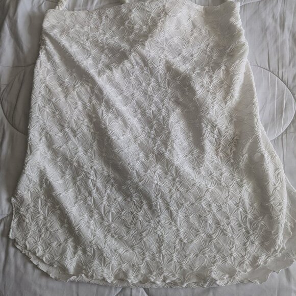 Free People Tank Top Size XL White Crossback Textured Sleeveless MyKonos NWT - Picture 11 of 16